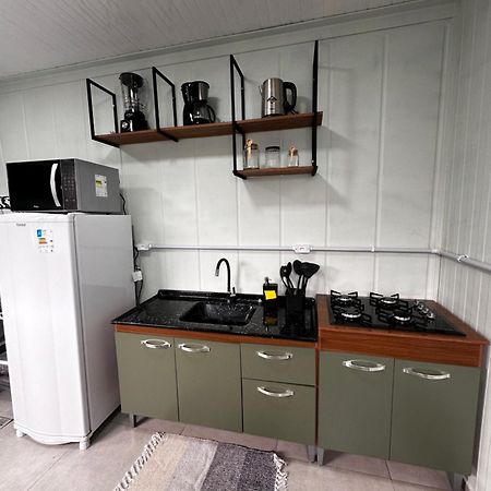 הוילה איטפמה Kitnet Container Com Garagem מראה חיצוני תמונה