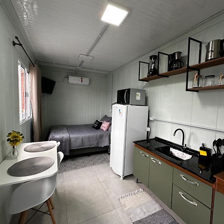 הוילה איטפמה Kitnet Container Com Garagem מראה חיצוני תמונה